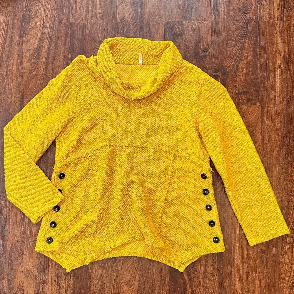 Long sleeve sweater